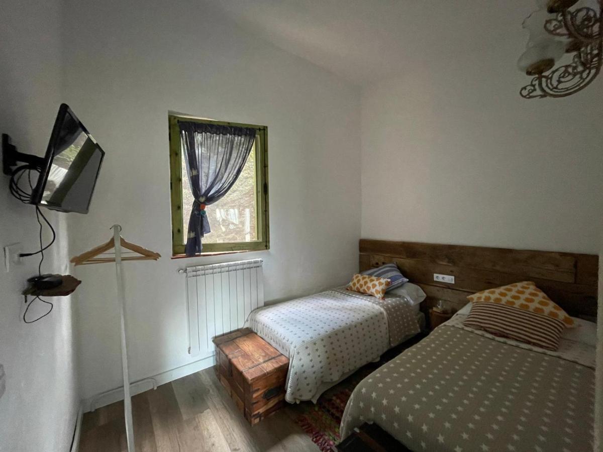 Aurora 2-Bed Cottage - Sleeps 4 - Montseny Park Arbúcies Exterior foto